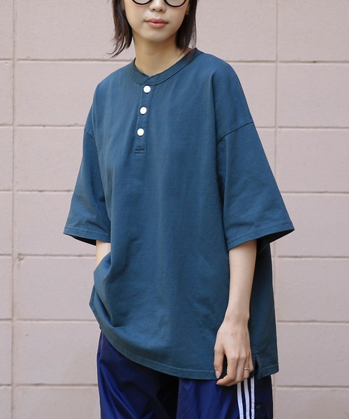 WAIPER.inc（ワイパーインク）の「GOOD WEAR　ヘンリーネック S/S SUPER BIG TEE 2w7-13243　USAコットン（Tシャツ/カットソー・メンズ・ブラック/グレイッシュベージュ/杢グレー/チャコールグレー/ホワイト/ネイビー/グリーン系その他/ダークグリーン/ライトピンク/ブルー系その他/グレー系その他/カーキブラウン・S/M/L/XL）」の9枚目の写真
