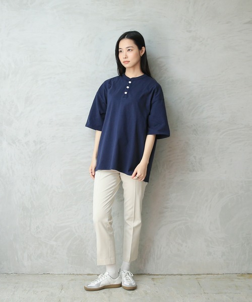 WAIPER.inc（ワイパーインク）の「GOOD WEAR　ヘンリーネック S/S SUPER BIG TEE 2w7-13243　USAコットン（Tシャツ/カットソー・メンズ・ブラック/グレイッシュベージュ/杢グレー/チャコールグレー/ホワイト/ネイビー/グリーン系その他/ダークグリーン/ライトピンク/ブルー系その他/グレー系その他/カーキブラウン・S/M/L/XL）」の21枚目の写真