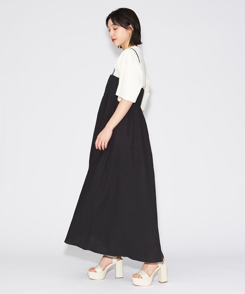 FOREVER 21（フォーエバー トゥエンティーワン）の「［超寿命素材］フレアロングキャミワンピース（ワンピース・レディース・オフホワイト/ブラック・SMALL/MEDIUM）」の8枚目の写真