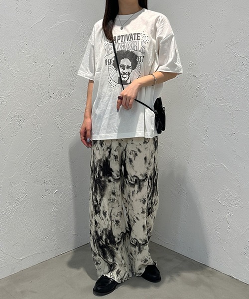 kutir（クティール）の「アソートプリントTシャツ（Tシャツ/カットソー・レディース・ホワイト/ホワイト系その他/オートミール/グレー系その他/ブルー/チャコールグレー・FREE）」の8枚目の写真