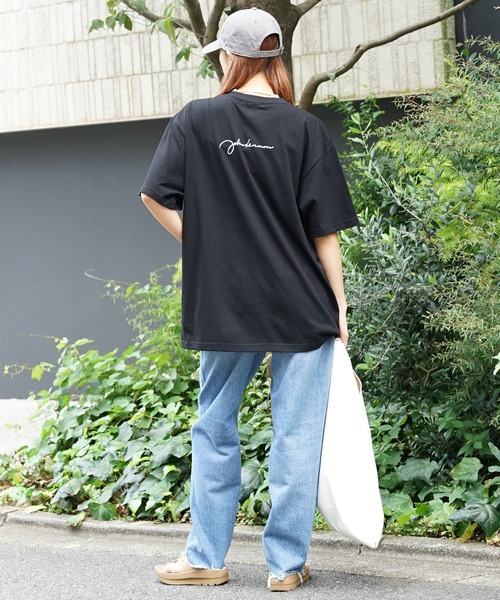 ＋81BRANCA（ハチイチブランカ）の「▲+81BRANCA/ハチイチブランカ John Lennon portrait&sign big tee Tシャツ グラフィックＴシャツ（Tシャツ/カットソー・レディース・ホワイト/ブラック・FREE）」の16枚目の写真