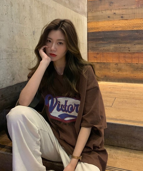 NinaetLina（ニナエリナ）の「半袖プリントカットソー（Tシャツ/カットソー・レディース・グレー/ブラウン/ホワイト・L/M/XL）」の3枚目の写真