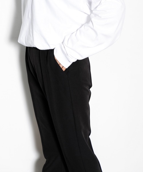 AMERICAN RAG CIE(アメリカンラグシー)の「スリックアジャスター付テーパードパンツ(スラックス・レディース・カーキ/ブラック・38/36)」の7枚目の写真