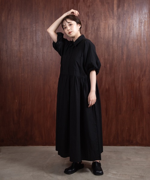 lawgy(ラウジー)の「puff sleeve shirt op(ワンピース・レディース・ホワイト/ベージュ/ブラック・FREE)」の2枚目の写真