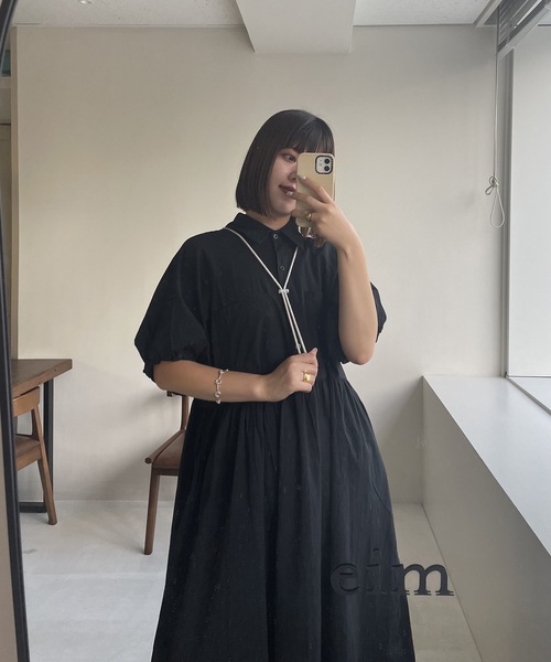 lawgy(ラウジー)の「puff sleeve shirt op(ワンピース・レディース・ホワイト/ベージュ/ブラック・FREE)」の4枚目の写真
