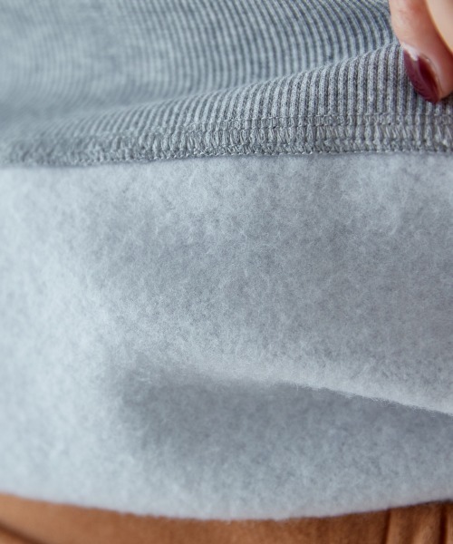 miclat(ミクラ)の「大きいサイズ ドルマンスリーブスウェットプルオーバー miclat(スウェット・レディース・グレー/ブラック・5L/L/4L/3L/LL)」の4枚目の写真