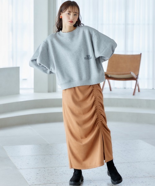 miclat(ミクラ)の「大きいサイズ ドルマンスリーブスウェットプルオーバー miclat(スウェット・レディース・グレー/ブラック・5L/L/4L/3L/LL)」の22枚目の写真