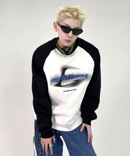 Theater code(シアターコード)の「graphic raglan sleeve sweat/グラフィック ラグランスリーブ スウェット(スウェット・メンズ・グリーン/ブラウン/ブラック・3/2)」の6枚目の写真