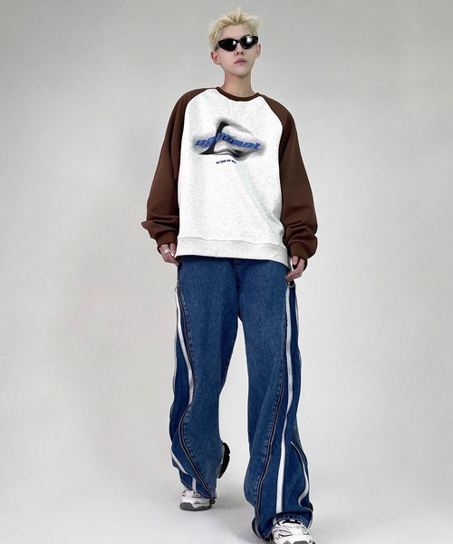 Theater code(シアターコード)の「graphic raglan sleeve sweat/グラフィック ラグランスリーブ スウェット(スウェット・メンズ・グリーン/ブラウン/ブラック・3/2)」の12枚目の写真