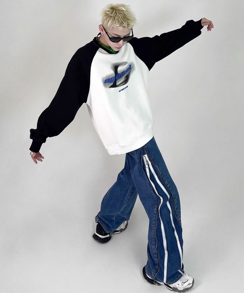 Theater code(シアターコード)の「graphic raglan sleeve sweat/グラフィック ラグランスリーブ スウェット(スウェット・メンズ・グリーン/ブラウン/ブラック・3/2)」の14枚目の写真