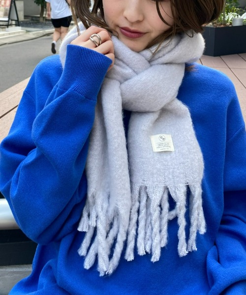 CIAOPANIC TYPY（チャオパニックティピー）の「洗える静電気防止フリンジマフラー《無地》（マフラー・メンズ・ブルー/ブラック/グレー・ONE SIZE）」の7枚目の写真