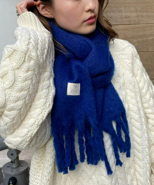 CIAOPANIC TYPY（チャオパニックティピー）の「洗える静電気防止フリンジマフラー《無地》（マフラー・メンズ・ブルー/ブラック/グレー・ONE SIZE）」の8枚目の写真