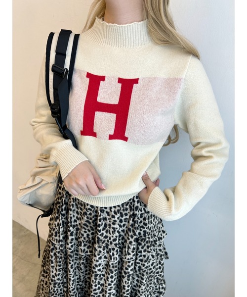 WC（ダブル シー）の「アルファベットロゴコンパクトニット（ニット/セーター・レディース・アイボリー/ブルー/グリーン・FREE）」の7枚目の写真