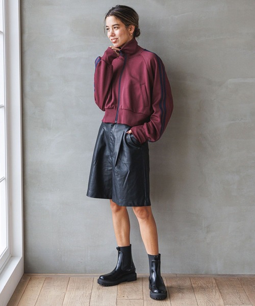 BAYFLOW（ベイフロー）の「エコレザーショートパンツ（その他パンツ・レディース・ブラック・MEDIUM/SMALL）」の3枚目の写真