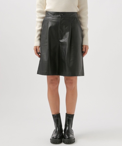 BAYFLOW（ベイフロー）の「エコレザーショートパンツ（その他パンツ・レディース・ブラック・MEDIUM/SMALL）」の8枚目の写真