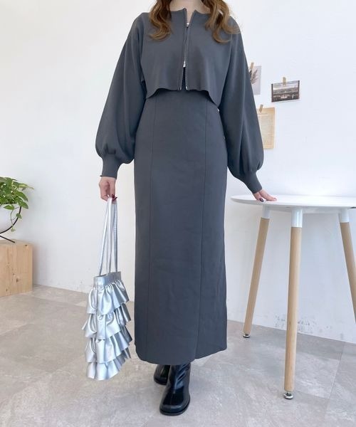 mysty woman（ミスティウーマン）の「ダブルZIPニットカーデ×ノースリワンピース　996655（ワンピース・レディース・オフホワイト/チャコールグレー/モカ・FREE）」の10枚目の写真