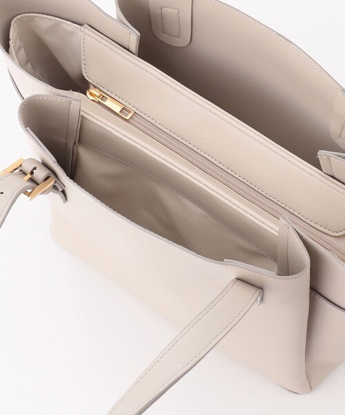 ANY SIS（エニィスィス）の「マルチポケットオフィストート バッグ（トートバッグ・レディース・ブラック系/ベージュ系・2）」の11枚目の写真