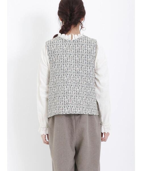 Samansa Mos2(サマンサ モスモス)の「花柄リバーシブル中綿ベスト(ベスト・レディース・ブラック/ミント/キナリ・F)」の16枚目の写真