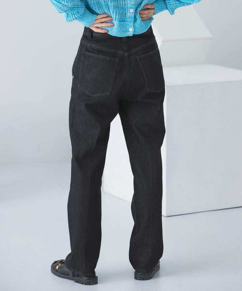 KBF（ケイビーエフ）の「デニムパンツ（デニムパンツ・レディース・ネイビー・38）」の2枚目の写真