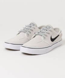 新品【Nike 】SB スニーカー クリーム色 スエード NIKE SB】FC CLASSIC カラー：summit white/vivid orange-summit