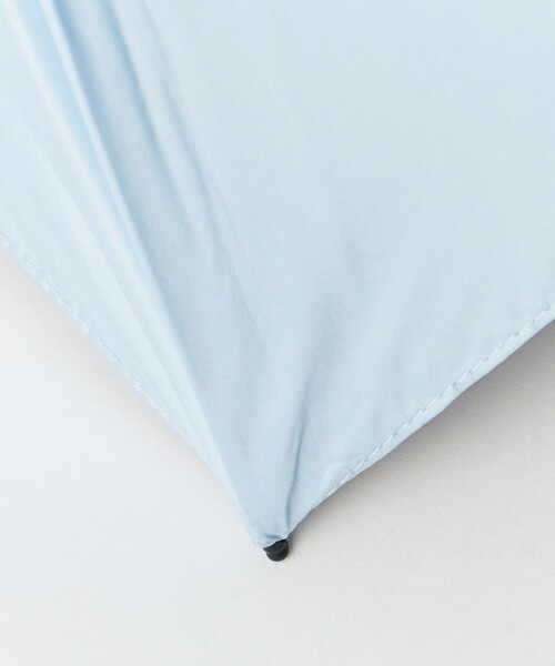 BEAUTY&YOUTH UNITED ARROWS（ビューティーアンドユースユナイテッドアローズ）の「UV プロテクション アンブレラ -晴雨兼用-（折りたたみ傘・レディース・ライトブルー/ブラック/ナチュラル・FREE）」の8枚目の写真