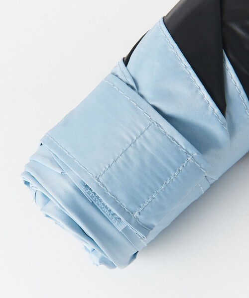BEAUTY&YOUTH UNITED ARROWS（ビューティーアンドユースユナイテッドアローズ）の「UV プロテクション アンブレラ -晴雨兼用-（折りたたみ傘・レディース・ライトブルー/ブラック/ナチュラル・FREE）」の11枚目の写真