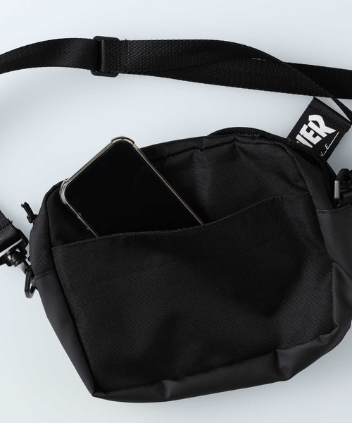 THRASHER（スラッシャー）の「【THRASHER】ショルダーバック（ショルダーバッグ・メンズ・ブラック/ベージュ・ONE SIZE）」の11枚目の写真