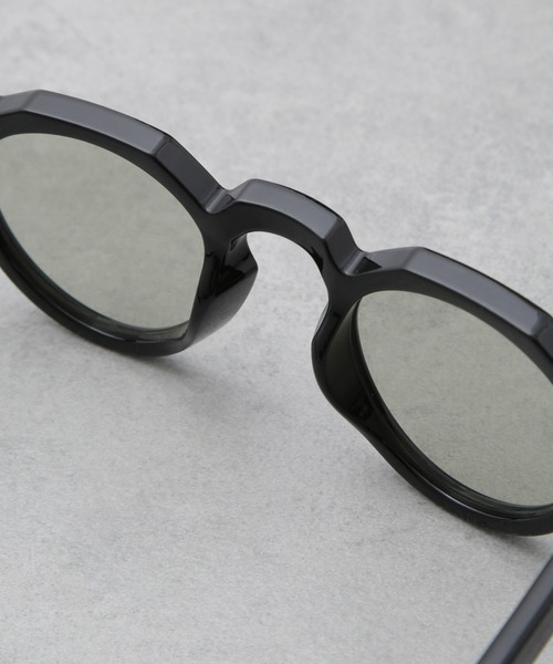 NANO universe(ナノユニバース)の「アイウェア/クラウンパント型 セルフレーム(サングラス・メンズ・グリーン/グレー・FREE)」の4枚目の写真