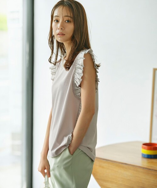 組曲（クミキョク）の「Jazzy-Jersey フリル袖Ｔシャツ（Tシャツ/カットソー・レディース・ピンク系/ブラック系/ブルー系/アイボリー系・3/2）」の11枚目の写真