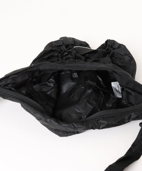 THE NORTH FACE（ザノースフェイス）の「【THE NORTH FACE/ザ ノースフェイス】LITEBALL CANISTER S（ショルダーバッグ・メンズ・ブラック/サンドベージュ/ネイビー/ホワイト・FREE）」の7枚目の写真