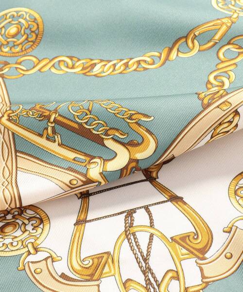 UNTITLED（アンタイトル）の「【手洗い／58cm正方形】ベルトプリントスカーフ（ストール/ショール・レディース・イエロー系4/ブルーグリーン/ピンク系1/ベージュ系その他7・99）」の6枚目の写真