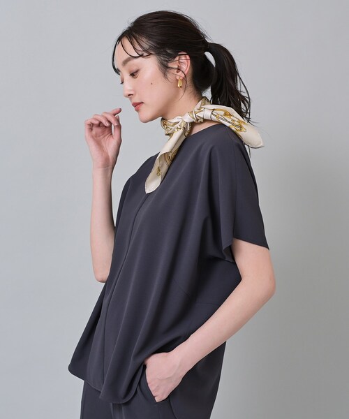 UNTITLED（アンタイトル）の「【手洗い／58cm正方形】ベルトプリントスカーフ（ストール/ショール・レディース・イエロー系4/ブルーグリーン/ピンク系1/ベージュ系その他7・99）」の12枚目の写真