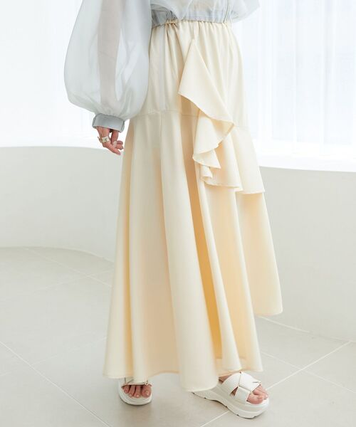 MAJESTIC LEGON（マジェスティックレゴン）の「ラインティアードスカート（スカート・レディース・アイボリー/ピンクベージュ/ブラック・SMALL/MEDIUM）」の20枚目の写真