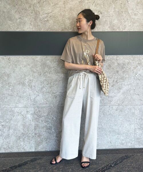 le.coeur blanc（ルクールブラン）の「アサレチックイージーワイドパンツⅡ（その他パンツ・レディース・カーキブラウン/ネイビー/サンドベージュ/ミント・36/38）」の10枚目の写真
