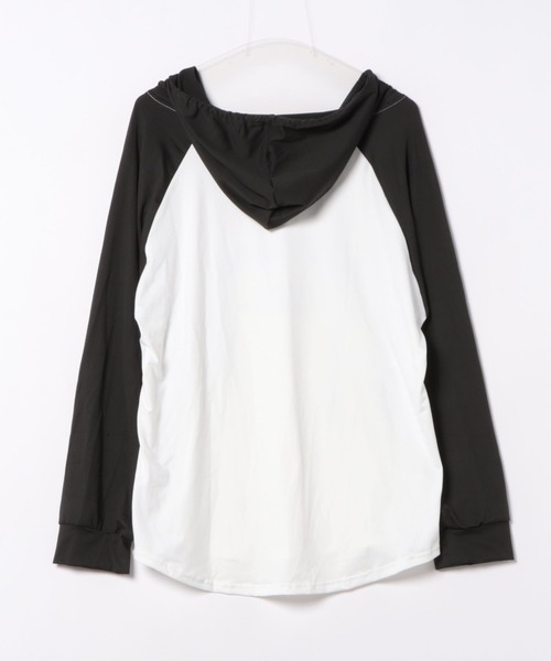 SHEENA(シーナ)の「ロゴプリントラグランフードロンT(Tシャツ/カットソー・レディース・ホワイト×ブラック・M)」の18枚目の写真