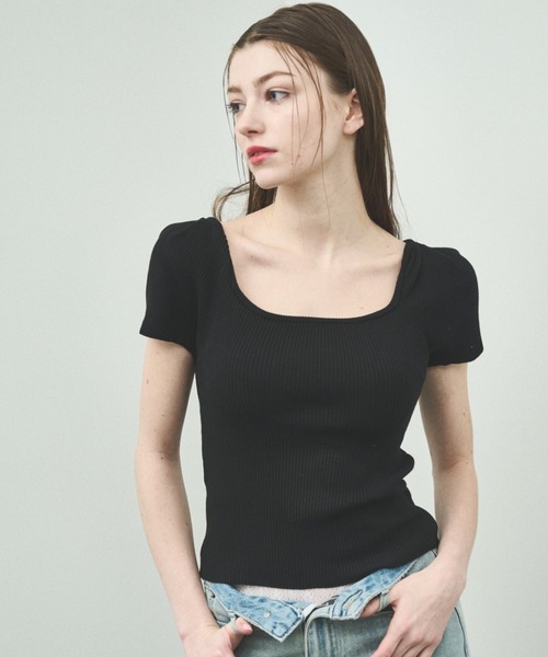 MOCOA'S（モコアズ）の「ラウンドネックリブニットトップス（Tシャツ/カットソー・レディース・ナチュラル/ブラック・FREE）」の12枚目の写真