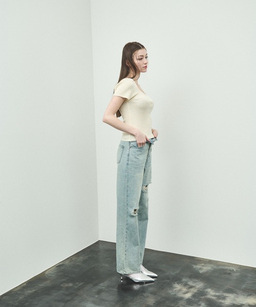 MOCOA'S（モコアズ）の「ラウンドネックリブニットトップス（Tシャツ/カットソー・レディース・ナチュラル/ブラック・FREE）」の13枚目の写真