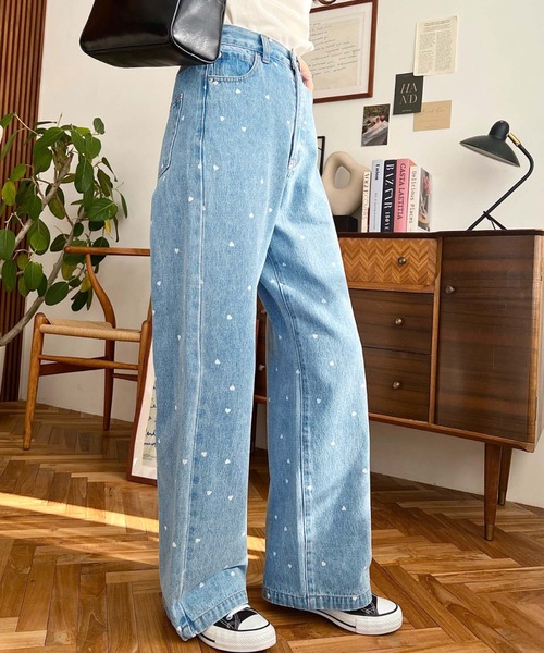 moment+(モーメントプラス)の「ドット&ハート&リボンプリントデニムパンツ(デニムパンツ・レディース・ブルー系その他/ブルー/サックスブルー/ブルー系その他2/ブルー系その他3/ブルー系その他4・S/M/L)」の22枚目の写真