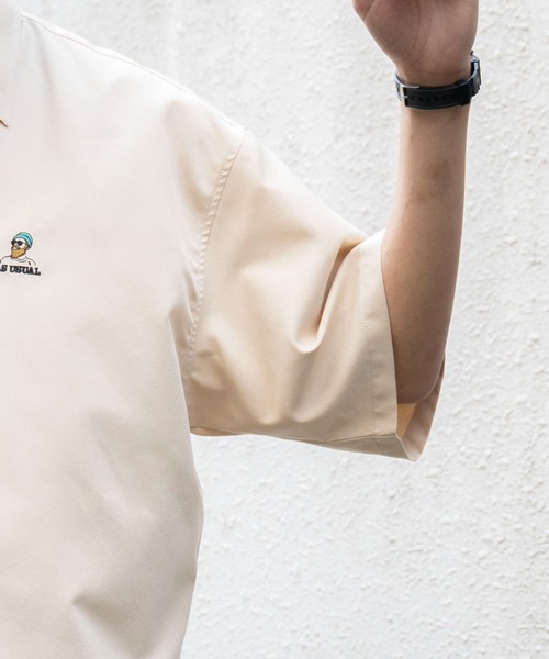 WEGO（ウィゴー）の「WEGO/イージーケアオックスフォードワンポイントシャツ（シャツ/ブラウス・メンズ・ホワイト/ベージュ/サックスブルー・SMALL/LARGE/MEDIUM）」の7枚目の写真