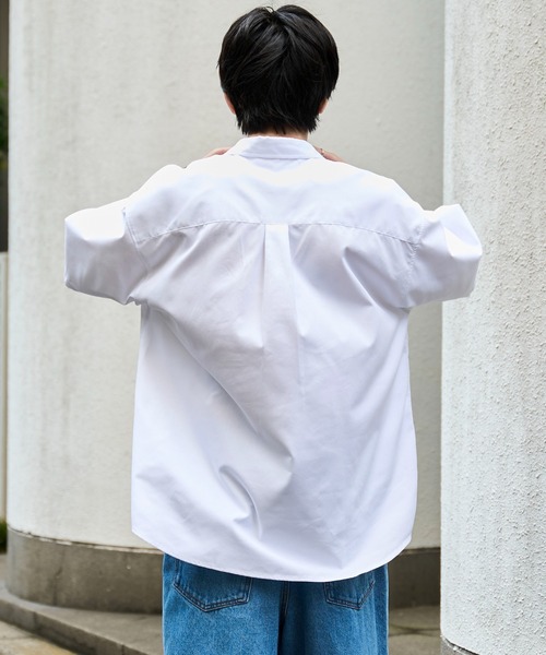 WEGO（ウィゴー）の「WEGO/イージーケアオックスフォードワンポイントシャツ（シャツ/ブラウス・メンズ・ホワイト/ベージュ/サックスブルー・SMALL/LARGE/MEDIUM）」の11枚目の写真