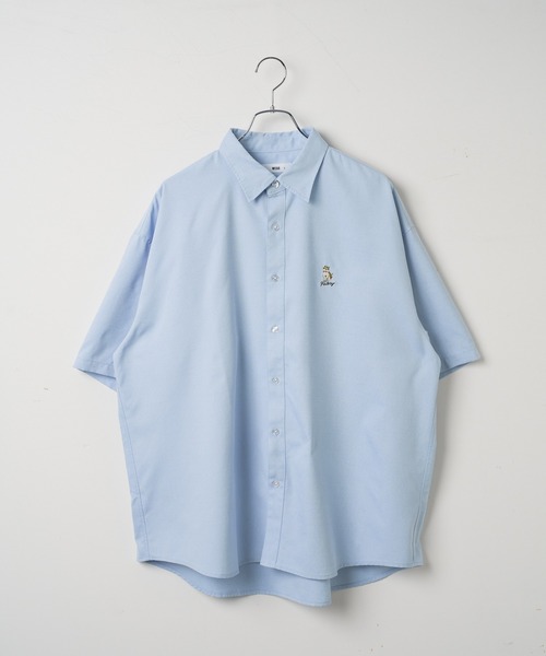 WEGO（ウィゴー）の「WEGO/イージーケアオックスフォードワンポイントシャツ（シャツ/ブラウス・メンズ・ホワイト/ベージュ/サックスブルー・SMALL/LARGE/MEDIUM）」の22枚目の写真