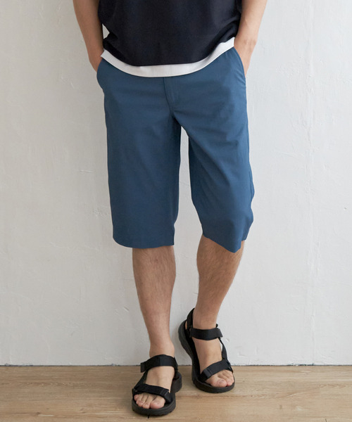 ikka(イッカ)の「6.5分丈ドビーハーフパンツ(その他パンツ・メンズ・キャメル/ベージュ/ネイビー/ブルー/オリーブ・L/XL/S/M)」の1枚目の写真