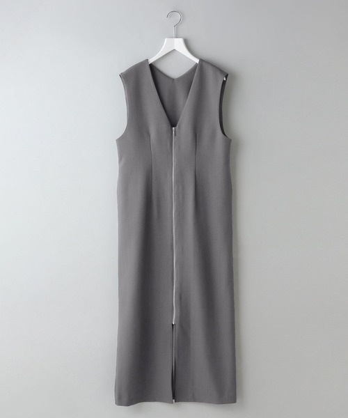 A part by(アパートバイ)の「リネンライクVネックワンピース(ワンピース・レディース・ブラウン系その他2/チャコールグレー・FREE/SMALL)」の2枚目の写真