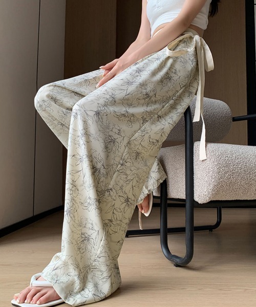Miniministore(ミニミニストア)の「総柄ワイドパンツレディースウエストリボン(その他パンツ・レディース・グリーン/アイボリー/ブラック・FREE)」の18枚目の写真