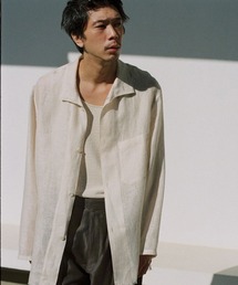 LIDNM（リドム）の「AKIHA LINEN STAND COLLAR SHIRT（シャツ/ブラウス・メンズ）」