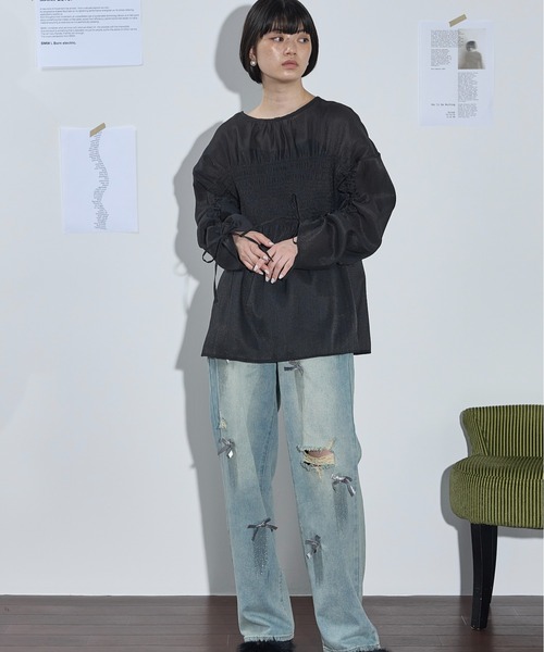 THE YOn(ザヨン)の「シャーリングデザインドロストスリーブシアーブラウス(シャツ/ブラウス・レディース・ブラック/アイボリー/ボルドー・FREE)」の16枚目の写真