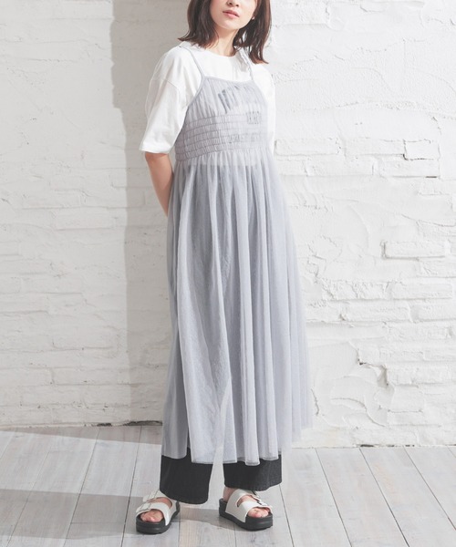 Honeys（ハニーズ）の「シアーチュールキャミワンピース（ワンピース・レディース・チャコールグレー/グレー/ブラック/アイボリー・LL/S/M/L）」の11枚目の写真