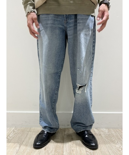 GAP（ギャップ）の「ウォッシュウェル バギーデニム ジーンズ（デニムパンツ・メンズ・ライトインディゴブルー・29W 30L/30W 30L/31W 32L/28W 30L/36W 32L/34W 32L/32W 32L/33W 32L/32W 30L/31W 30L）」の6枚目の写真