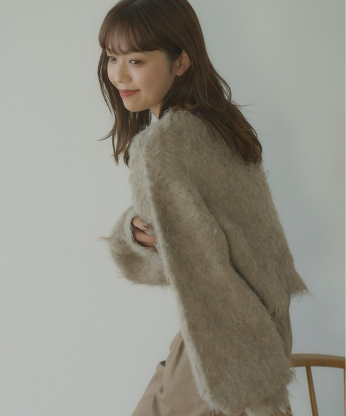 【最終値下げ】 新品　omayu × Olu. シャギーショートカーディガン omayu × Olu.】シャギーショートカーディガン