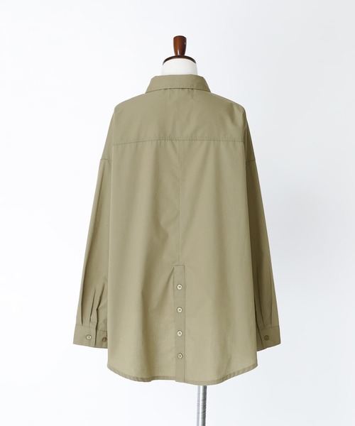n'OrLABEL(ノアールレーベル)の「バックボタンスリットシャツ(シャツ/ブラウス・レディース・ブラック/ライトカーキ/オフホワイト・FREE)」の21枚目の写真